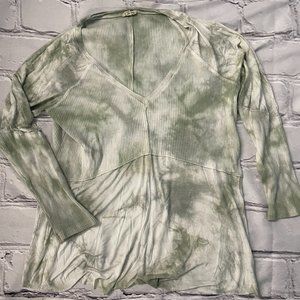 Light Green Tie Dye Long Sleeve